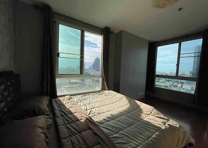 Modern Homely Two Bed Two Bath Perfect View, Pool, & Gym Lägenhet